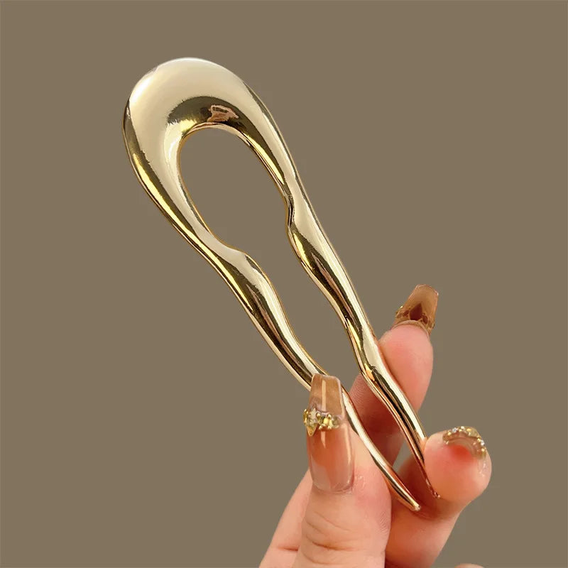 Colette Sculpt wavy metal French hair pin