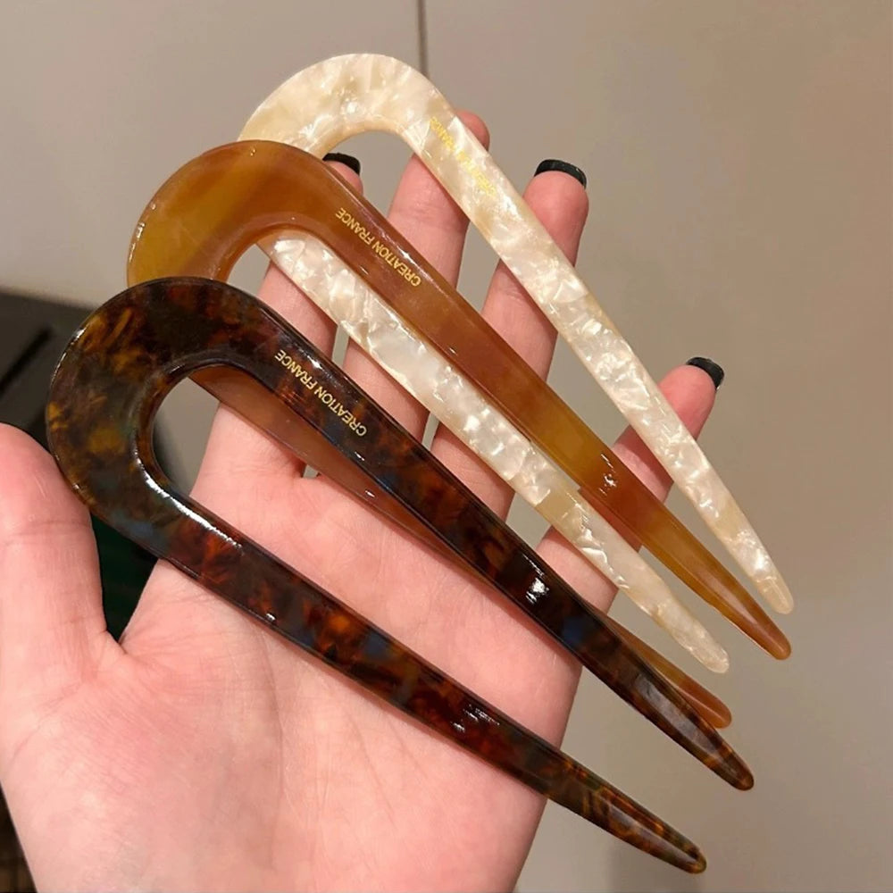 Colette Riviera amber acetate French hair fork