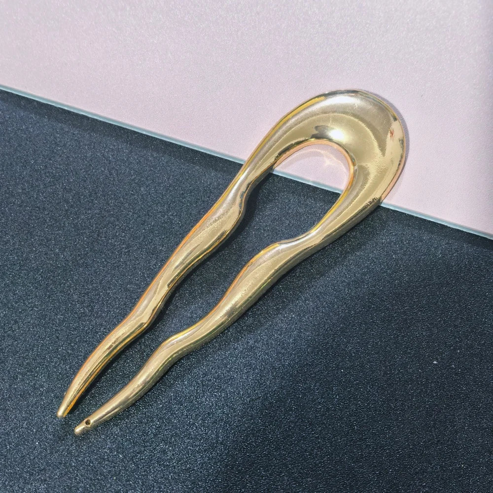 Colette Sculpt wavy metal French hair pin