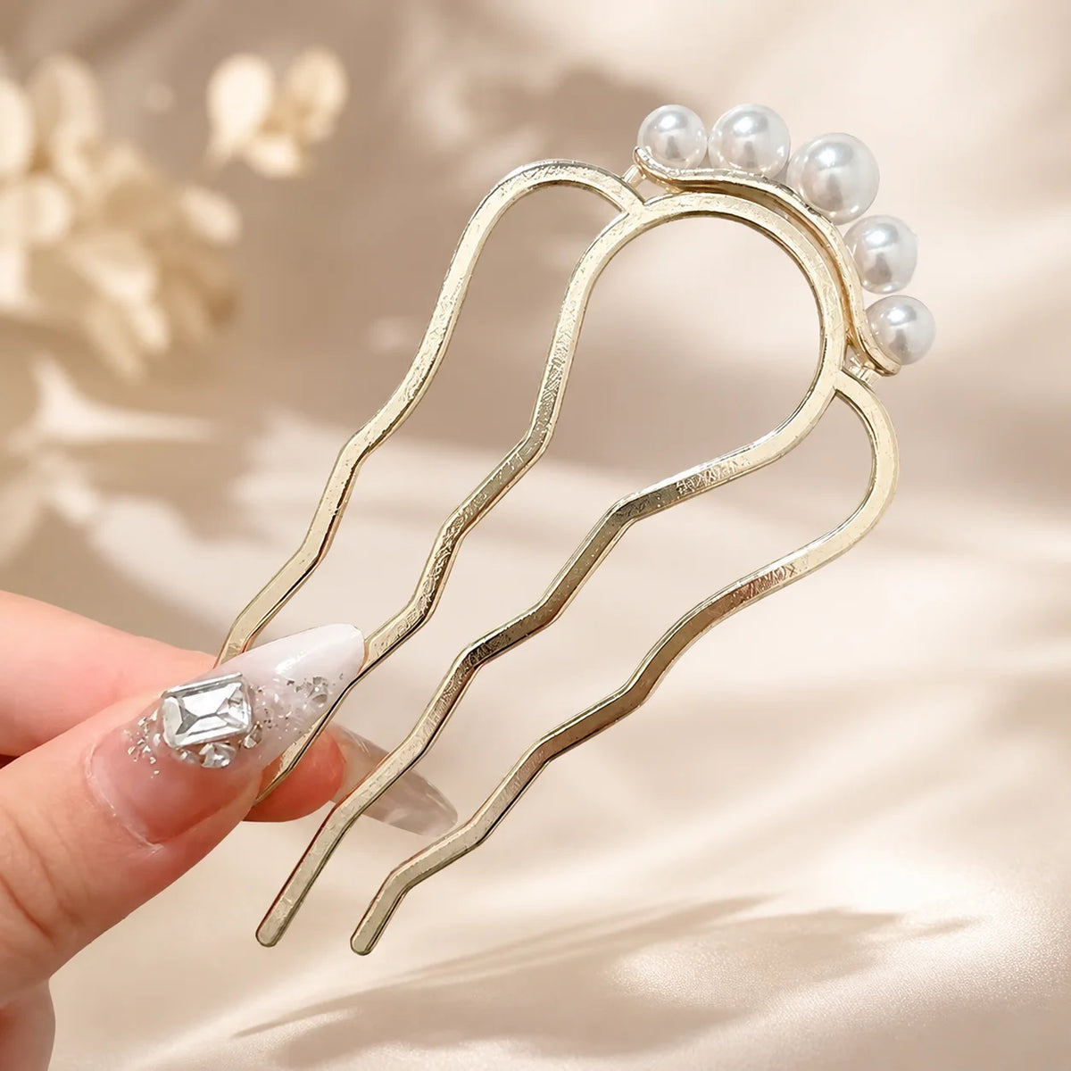 Colette Twist pearl French twist hair pin