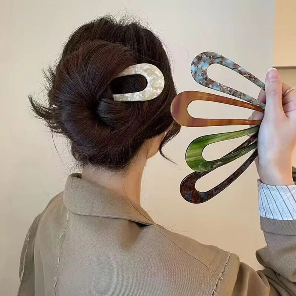 Colette Riviera amber acetate French hair fork
