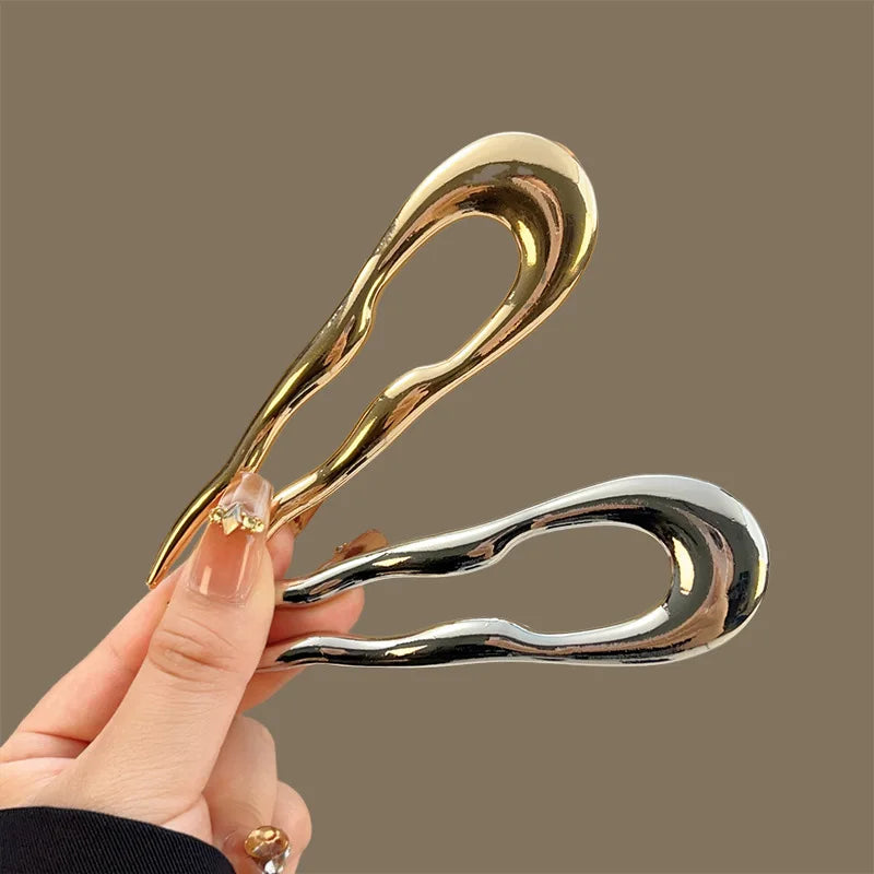 Colette Sculpt wavy metal French hair pin